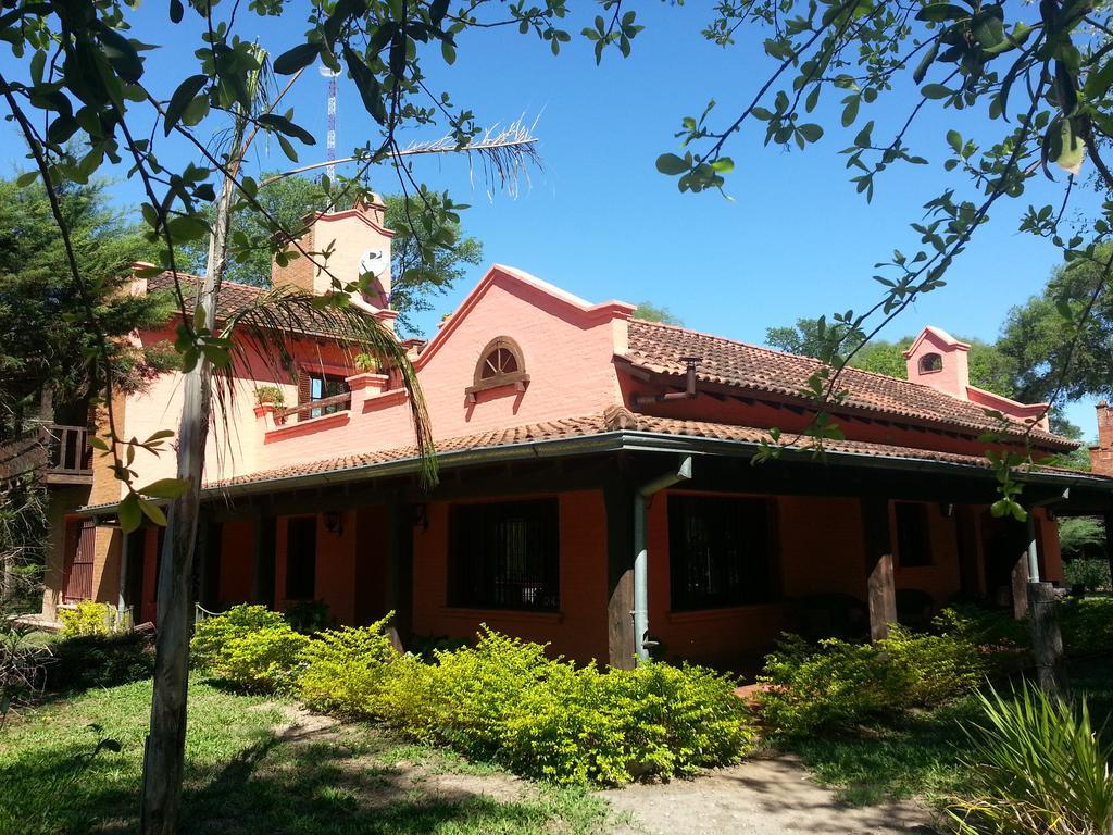 Avia Terai Las Curiosas酒店 外观 照片